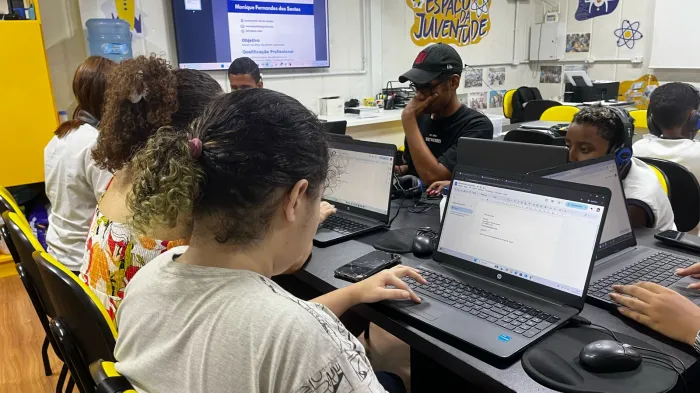 Com aulas em março, cursos dos Espaços da Juventude estão com 3,5 mil vagas abertas