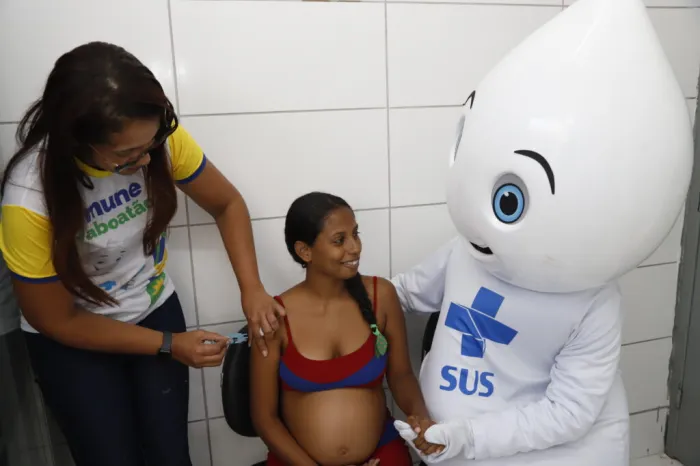 Vacinação de gestantes é principal estratégia de prevenção contra o Vírus Sincicial Respiratório (VSR)