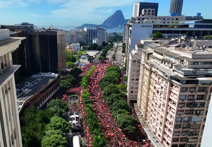 Grandes blocos marcam o fim de semana no Carnaval de Rua do Rio