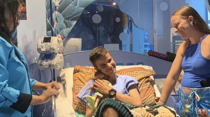 Hospital Jesus usa bonecos com propósito de inclusão e cuidado