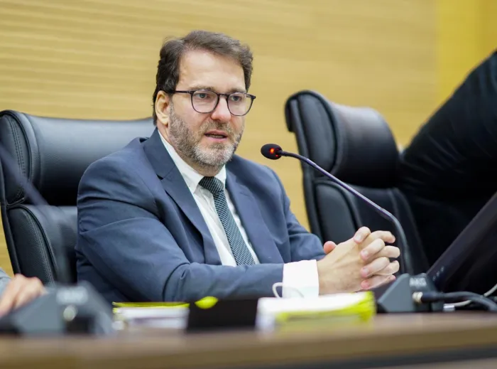 Deputado Alex Redano apresenta indicação para reforma e ampliação do Poliesportivo CEDEL em Porto Velho