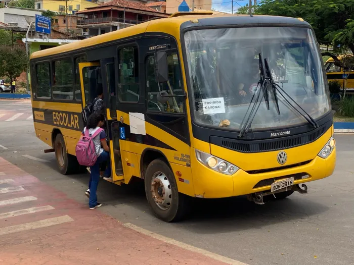 Governo de Minas realiza pagamento do Programa Estadual de Transporte Escolar para munícipios 