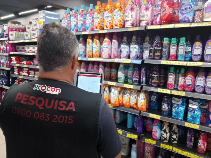 Procon-JP encontra diferença de mais de R$ 17 em preços para produtos de limpeza e higiene