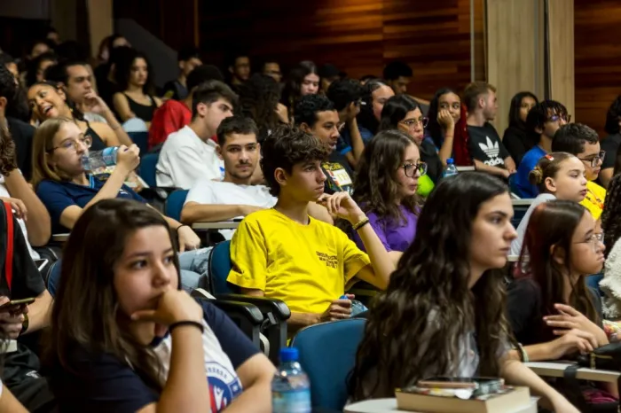 Saresp 2025: escolas estaduais de Ribeirão Preto avançam em matemática e língua portuguesa em todos os anos do Ensino Fundamental