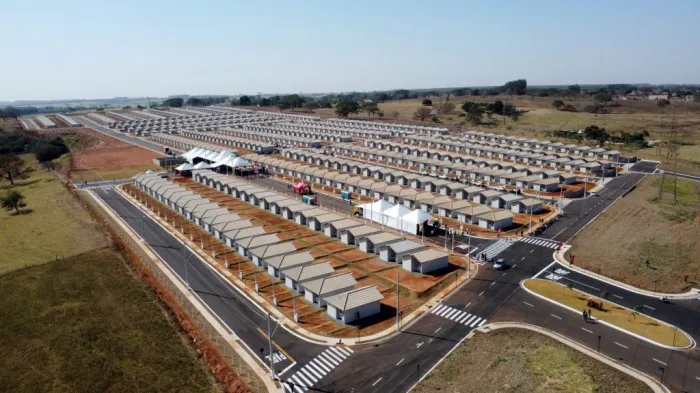 Subsídio do Governo de SP é para famílias com renda mensal de até 3 salários mínimos comprarem imóveis no mercado