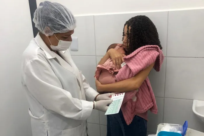 Teste do Pezinho ultrapassa 3.600 exames em 2025 e reforça a importância da prevenção neonatal em Feira