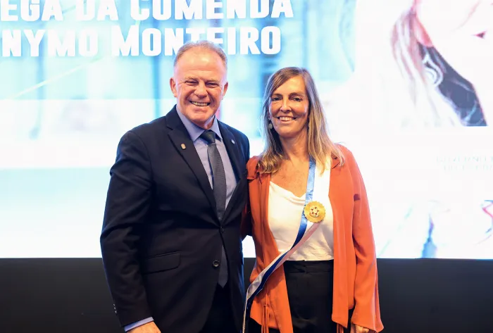 Governo do Estado concede maior honraria à pesquisadora da polilaminina