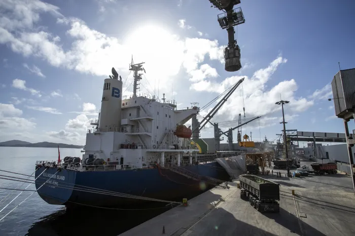 Foto: Claudio Neves/Portos do Paraná