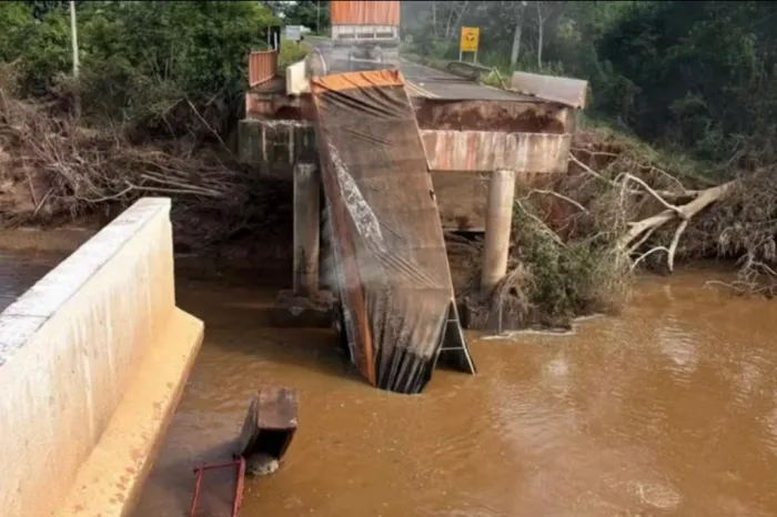 Renato Câmara pede reconstrução urgente de ponte em Rio Negro