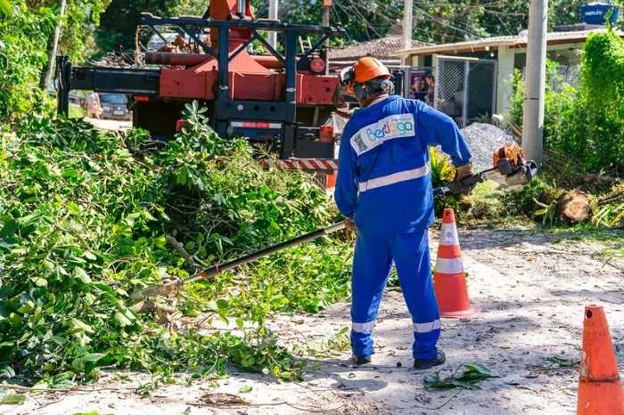 Extensão da rede elétrica no Vila da Mata avança e beneficiará cerca de 300 pessoas 
