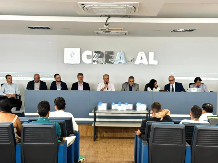 Prefeitos e equipes técnicas participaram de orientações metodológicas - Ascom Semarh