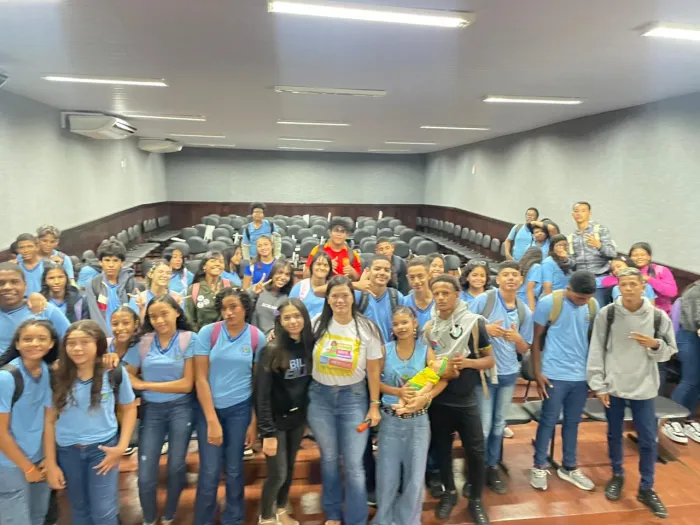 Educação: Equipe da Semed reforça conscientização sobre gravidez na adolescência
