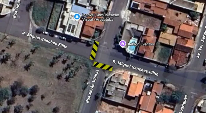 Obras de sarjetão alteram trânsito no Bairro Concórdia 4