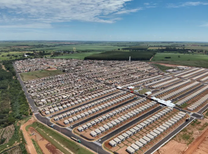 O empreendimento foi construído pela iniciativa privada e financiado pela Caixa Econômica Federal. Pela modalidade CCI