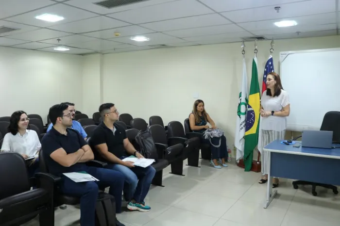 Formação e capacitação: FCecon recepciona quatro novos médicos residentes