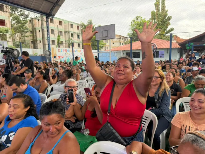 Emoção marca anúncio das 256 famílias contempladas no Viver Pratinha