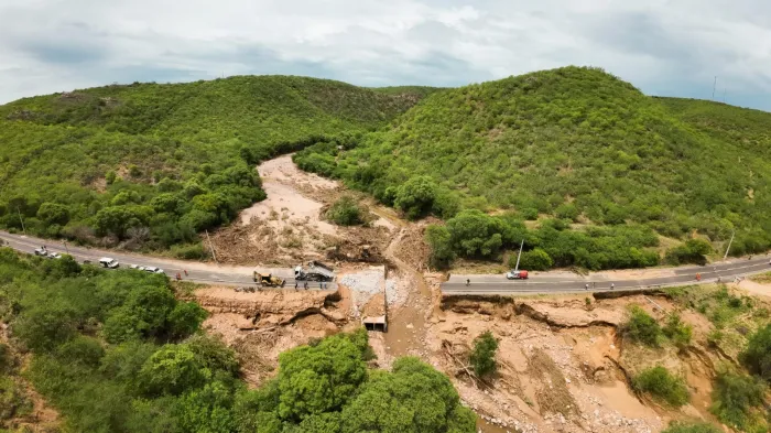 Equipes do Governo e Prefeitura inspecionaram áreas afetadas nesta segunda-feira - Edvan Ferreira