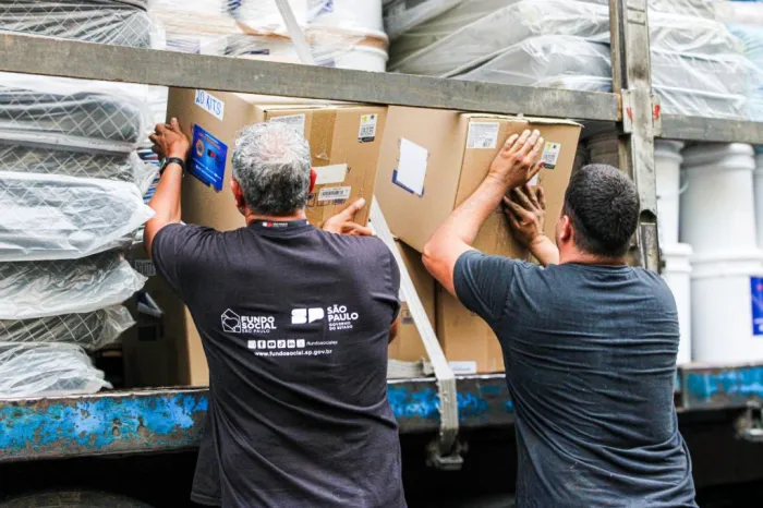 Governo de SP intensifica resposta às chuvas e envia ajuda humanitária a Peruíbe e Mongaguá