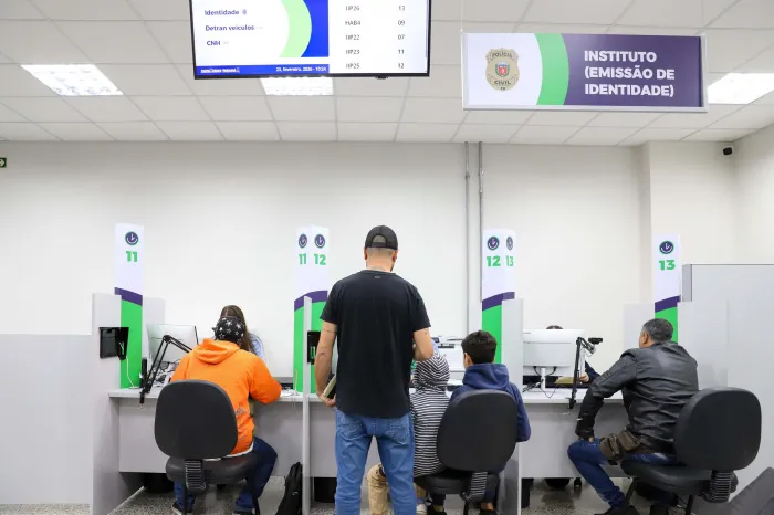 Poupatempo chega a 730 mil atendimentos; unidades de Arapongas e Apucarana serão inauguradas na sexta