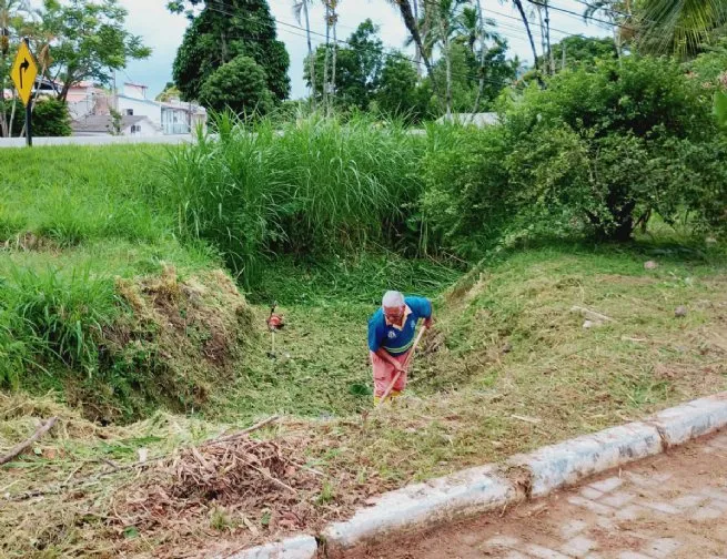 Prefeitura intensifica ações de zeladoria na Costa Norte 