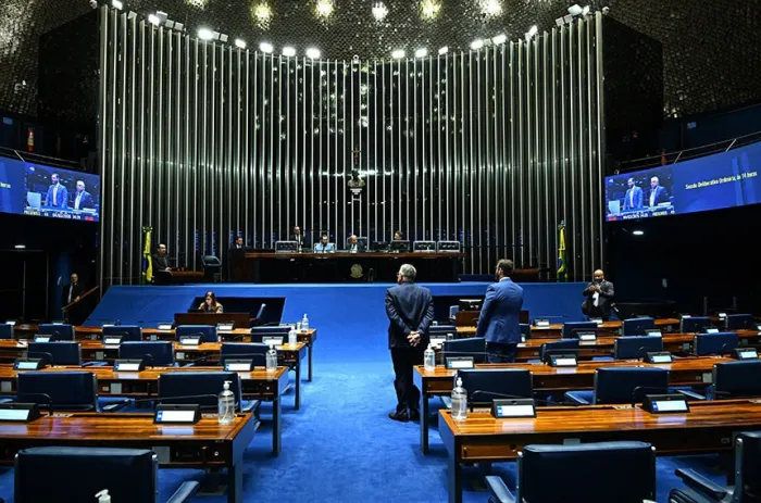 Projeto aprovado estabelece equilíbrio na distribuição das vagas de acordo com a população urbana e rural - Foto: Jefferson Rudy/Agência Senado