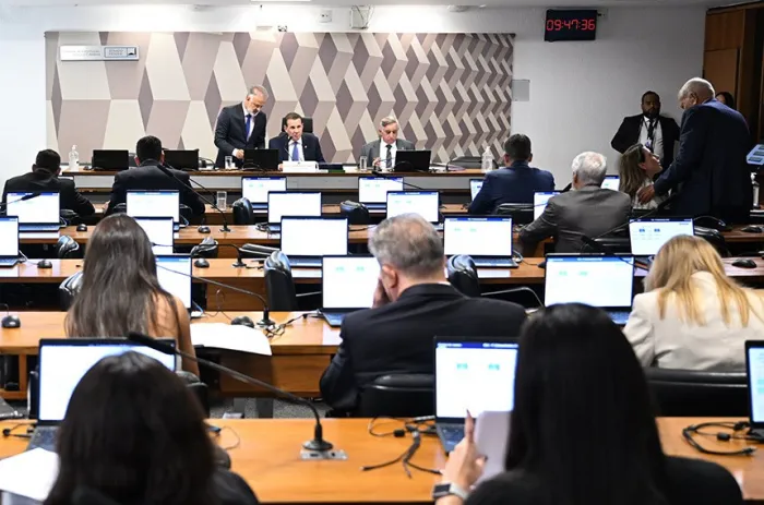 Política de governança da administração pública federal vai a Plenário