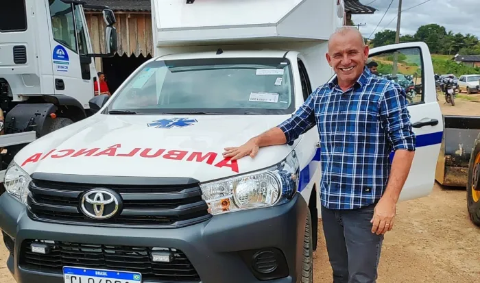  Ambulância garantirá mais agilidade no transporte de pacientes e no acesso aos serviços de saúde (Foto: Nilson Nascimento | Assessoria Parlamentar)
