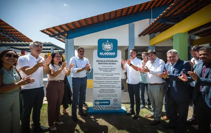 Governador inaugurou a nova sede da Escola Estadual Batista Acioly - Thiago Sampaio