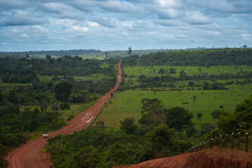 A missão de escoar o suor do campo em Porto Velho