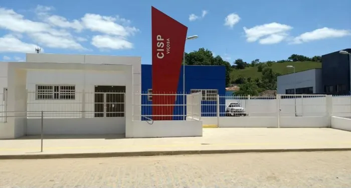 Policiais estão à procura do suspeito - Ascom PCAL