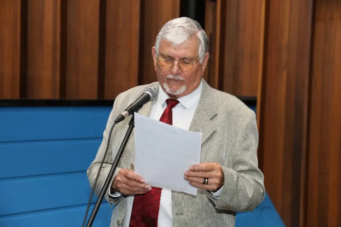 Zeca do PT cobra estudo técnico para implantação de rede trifásica nos assentamentos de MS