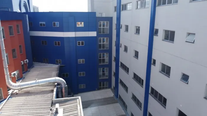 Em Caxias do Sul, passarela interligou estruturas do hospital tornando atendimento mais seguro e ágil -Foto: Divulgação/Hospital Geral de Caxias do Sul