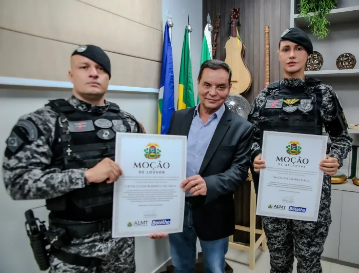 ALMT entrega moções em reconhecimento a policiais militares por atuação de destaque na segurança pública