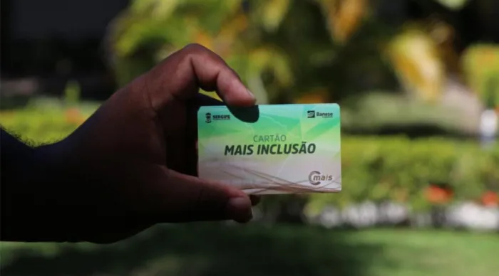 Programa tem como objetivo ampliar a proteção social e garantir auxílio financeiro para população vulnerável / Foto: Mikaella Costa