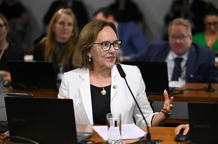 A senadora Zenaide Maia relatou o projeto do senador Alessandro Vieira - Foto: Saulo Cruz/Agência Senado