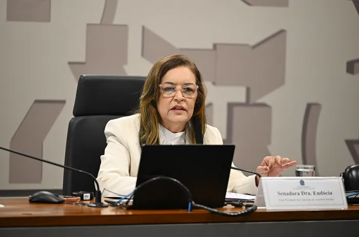 A senadora Dra. Eudócia relatou o projeto do senador Astronauta Marcos Pontes - Foto: Saulo Cruz/Agência Senado