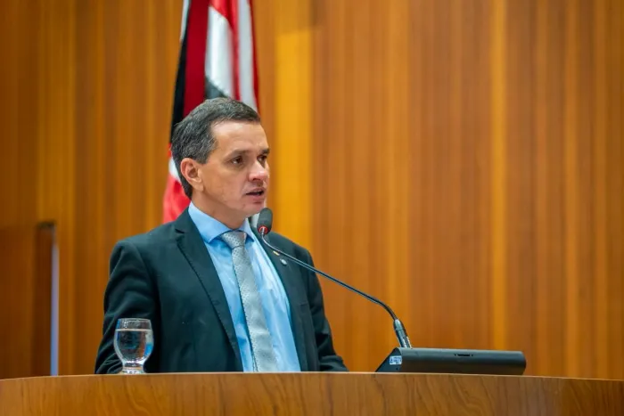 Deputado Ricardo Arruda afirmou que é preciso buscar uma solução racional para a situação
