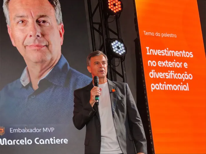 Marcelo Cantiere em plenária no MVP.