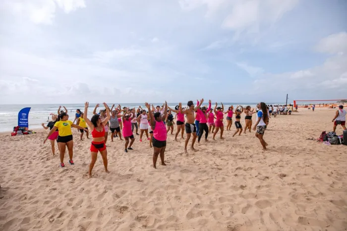 Projeto “Vou à Praia” acontece neste domingo (15), com edição especial em homenagem às mulheres