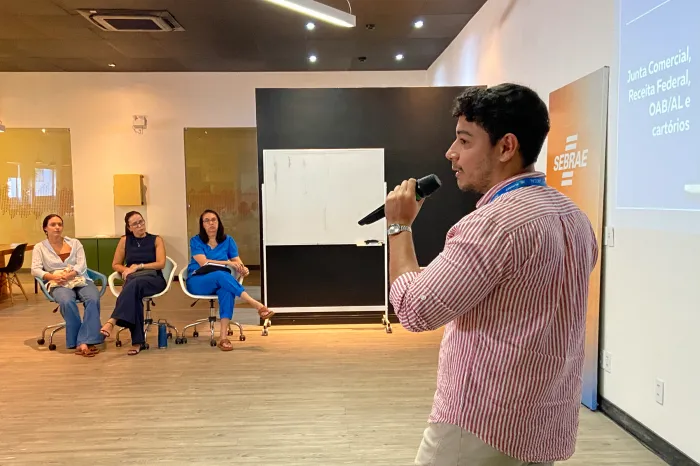 Em evento de inovação, Juceal e Sebrae/AL orientam empresários sobre a formalização de negócios