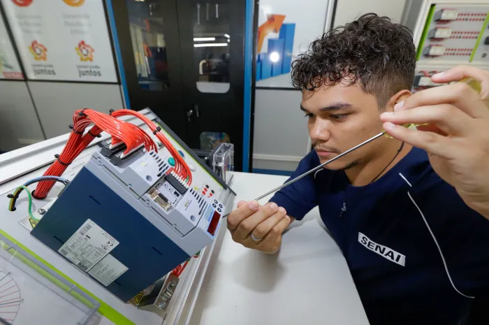 Minas Gerais inicia aulas da sexta edição edição do Trilhas de Futuro nesta quinta-feira (12/3)