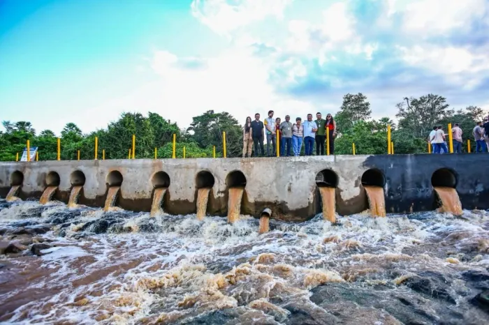 SAF inaugura passagem molhada e beneficia mais de 200 famílias na zona rural de Oeiras