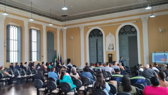 Governo do Estado prossegue com ações de monitoramento à gripe aviária na região Sul