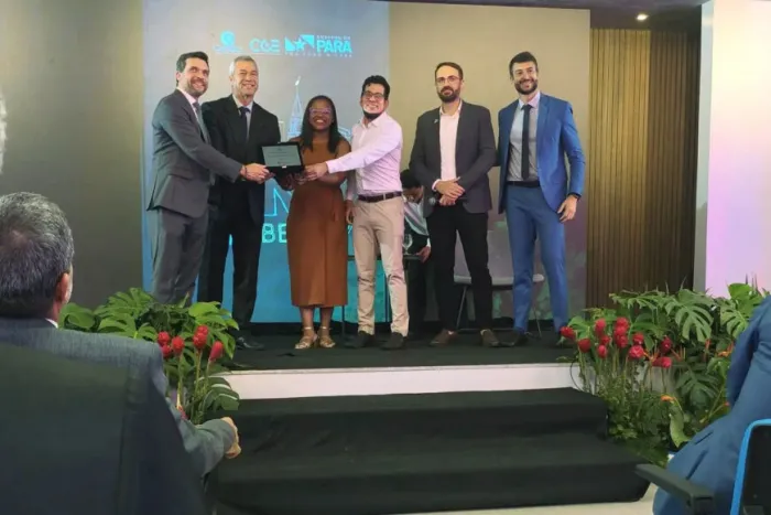 Certificação confirma que as auditorias passam a ser conduzidas com procedimentos padronizados, aprimorando a governança, a transparência e a eficiência da gestão pública