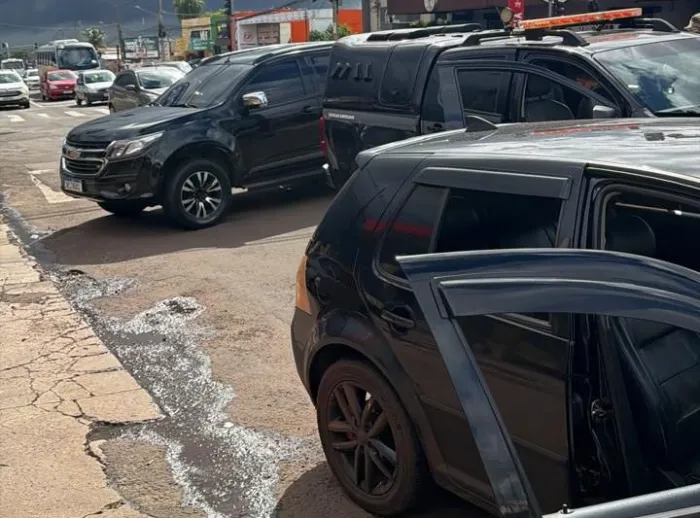 Polícia Civil prende homem por posse de arma de fogo de uso restrito em Campo Grande