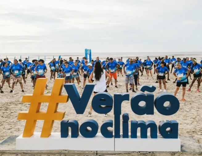 Projeto Verão no Clima anima Praia de Barequeçaba com ações socioambientais e culturais