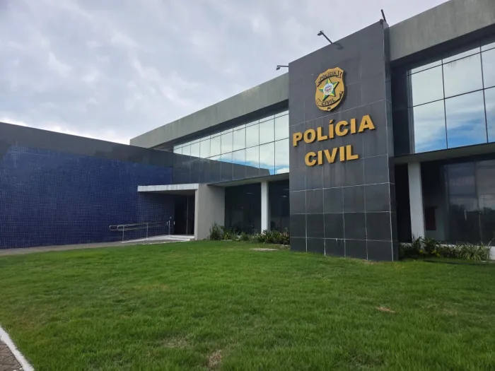 Principais suspeitos do crime compareceram à Delegacia-Geral da Polícia Civil nessa sexta-feira (13) - Ascom PCAL