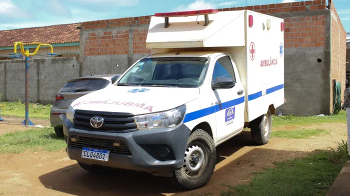 Ambulância destinada por Ezequiel Neiva fortalece atendimento de saúde no distrito de Jacinópolis, em Nova Mamoré