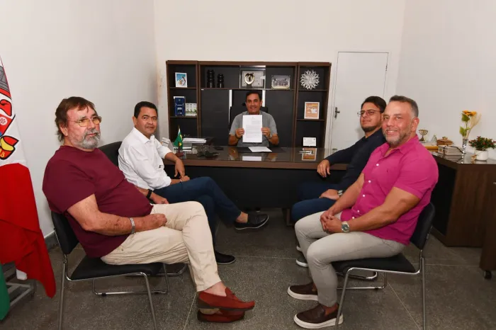 Prefeitura formaliza doação de terreno para instalação da Petrosal em Alagoinhas