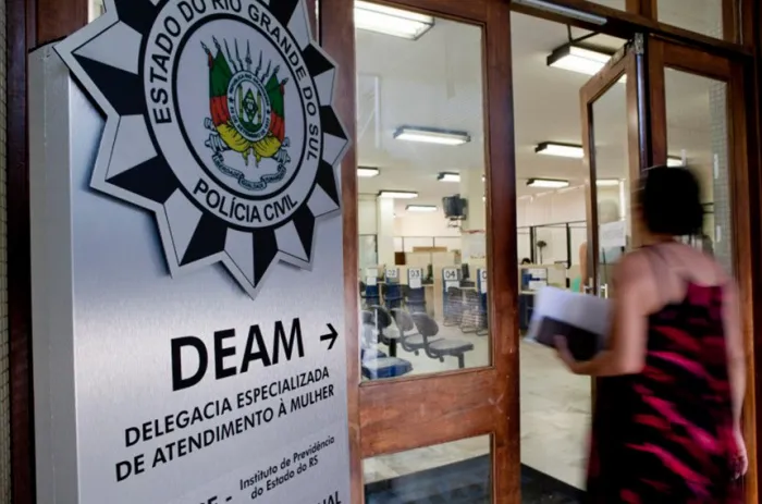 Proposta busca agilizar proteção a vítimas de violência doméstica em caráter emergencial, até decisão da Justiça - Foto: Camila Domingues/ Secom - Palácio Piratini